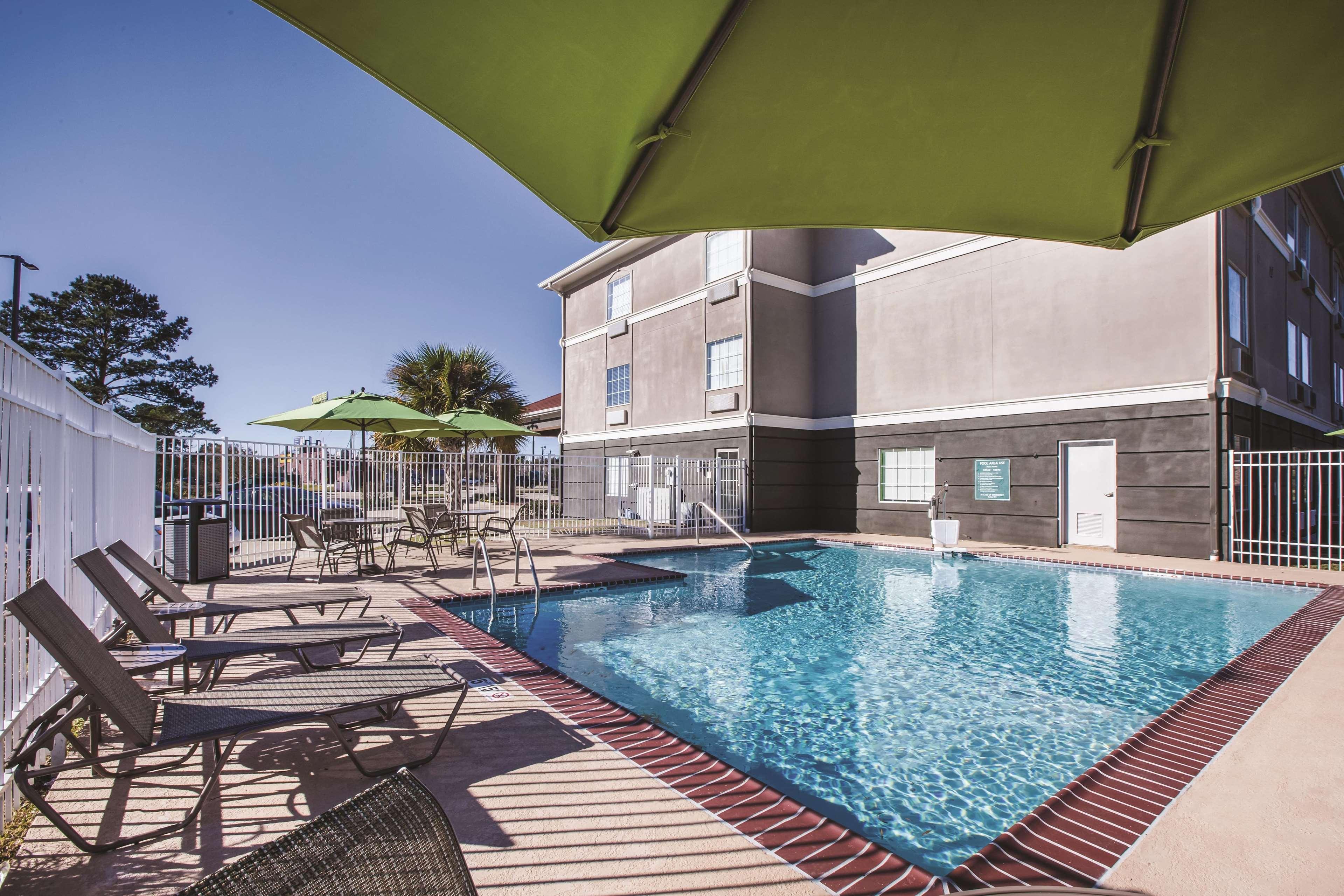 La Quinta By Wyndham Walker - Denham Springs Ξενοδοχείο Εξωτερικό φωτογραφία